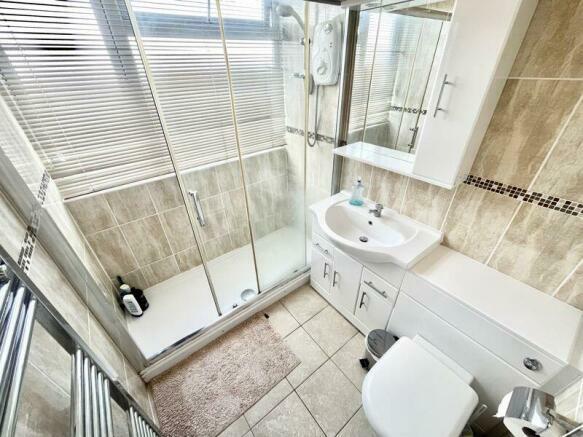 Shower Room.jpeg