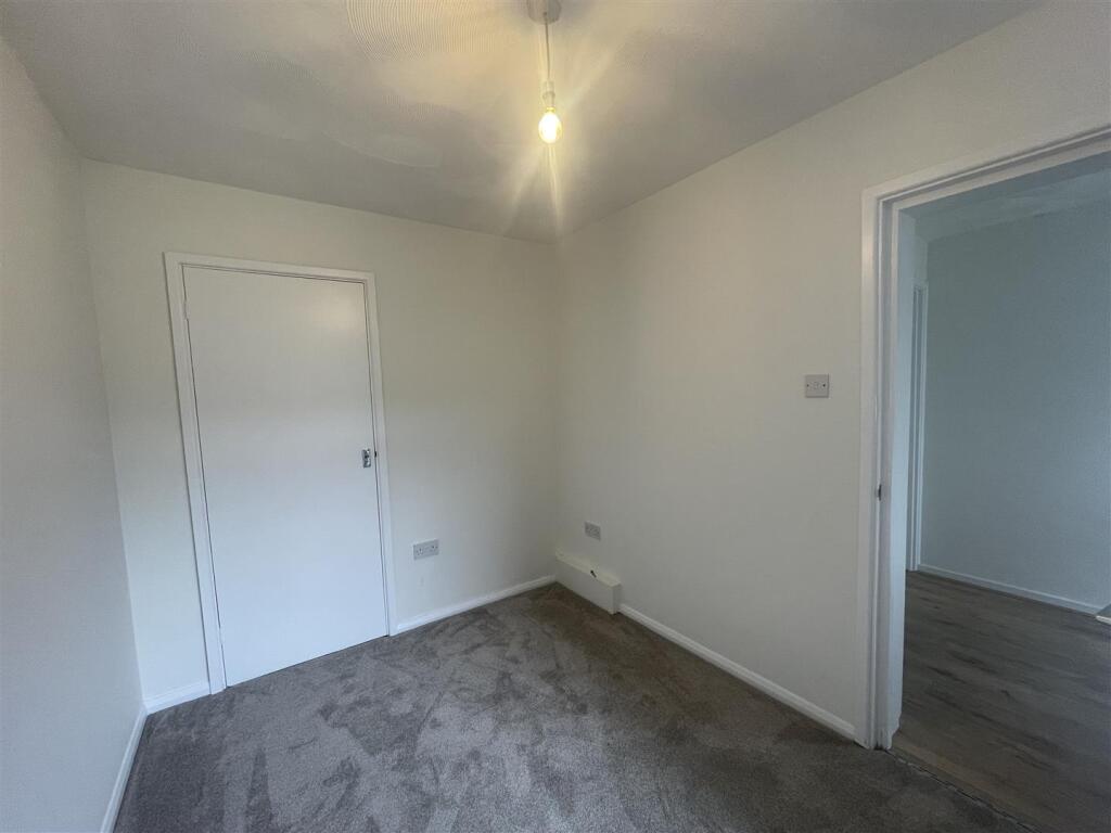 Bedroom 4 or office