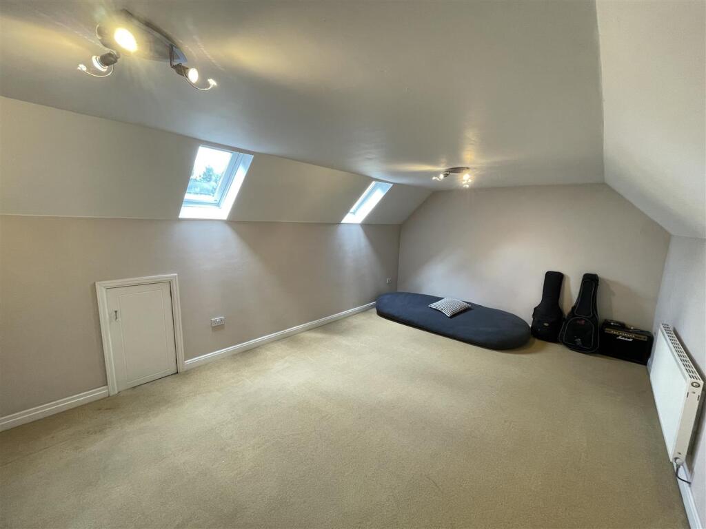 Photo 08-08-2025, 13 19 07.jpg