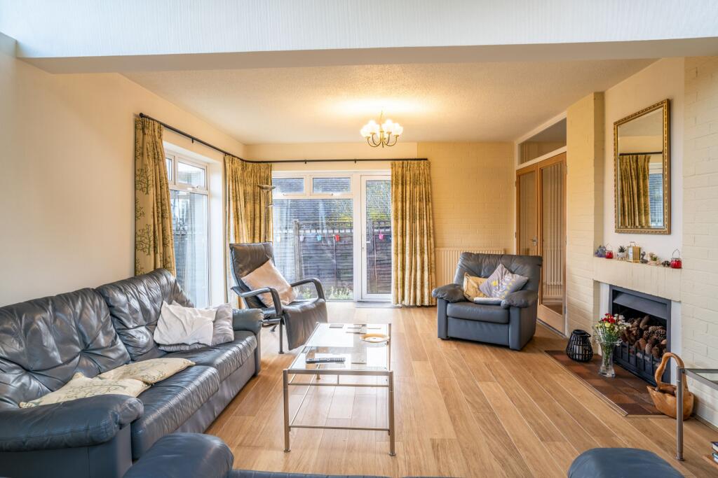Alhamra, Widford Road, Much Hadham, Hertfordshire, SG10 6AT