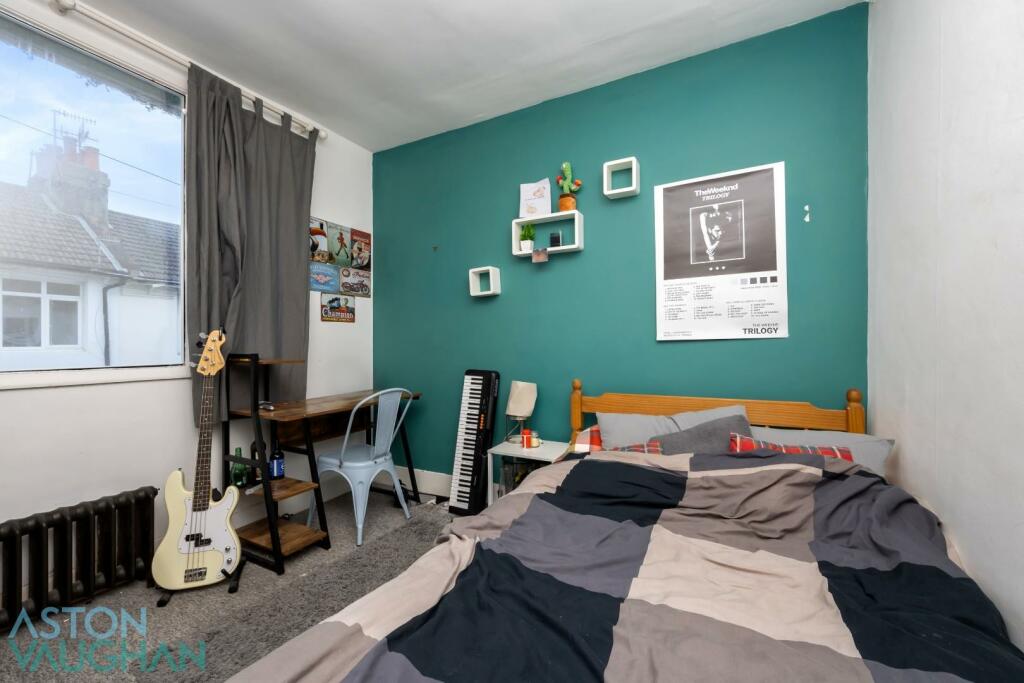 St Pauls Street, 13-004.jpg