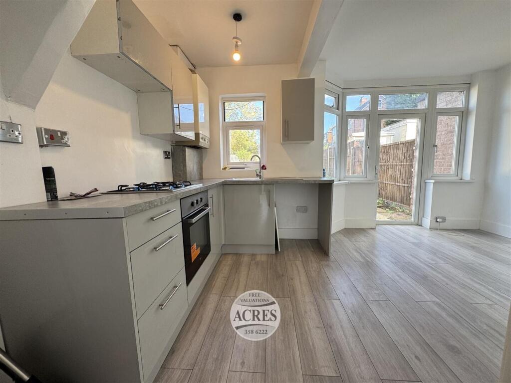 IMG_0154 (Large).jpg