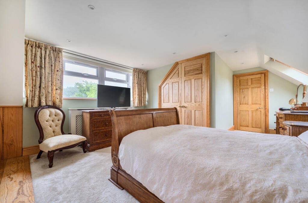 1296312-18-6835e7...