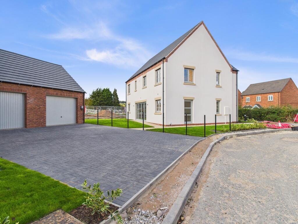 Driveway &amp; Garage