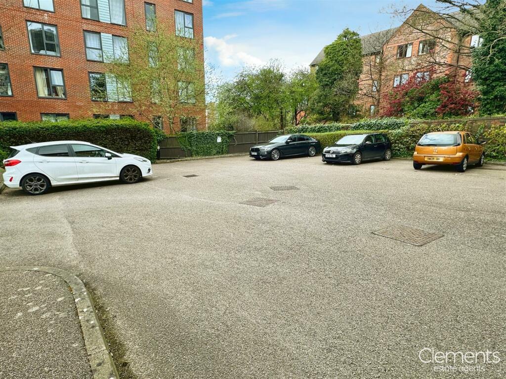 PARKING TO REAR