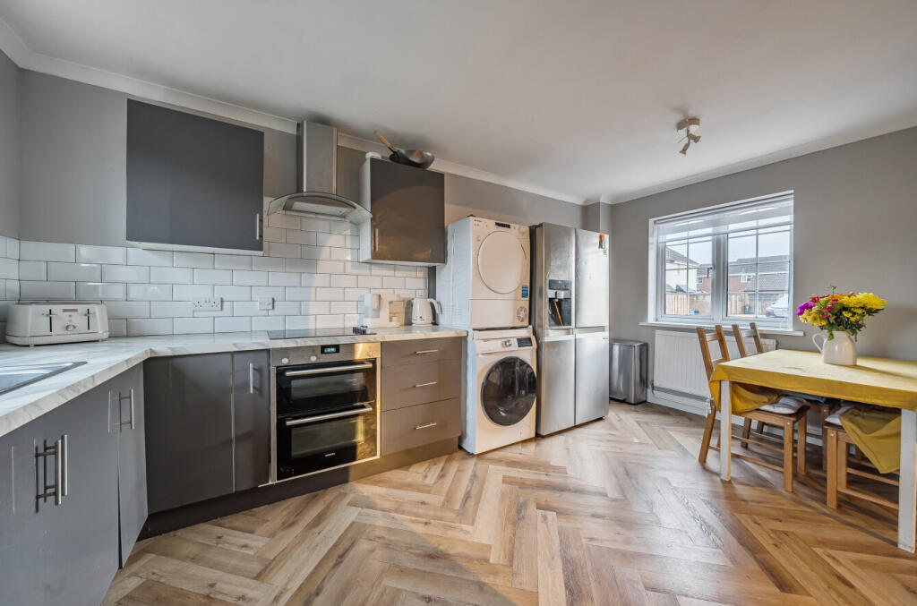 137660210690b71e5e0be2