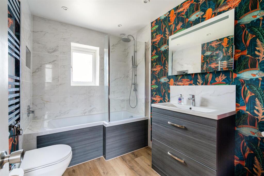 Family bathroom