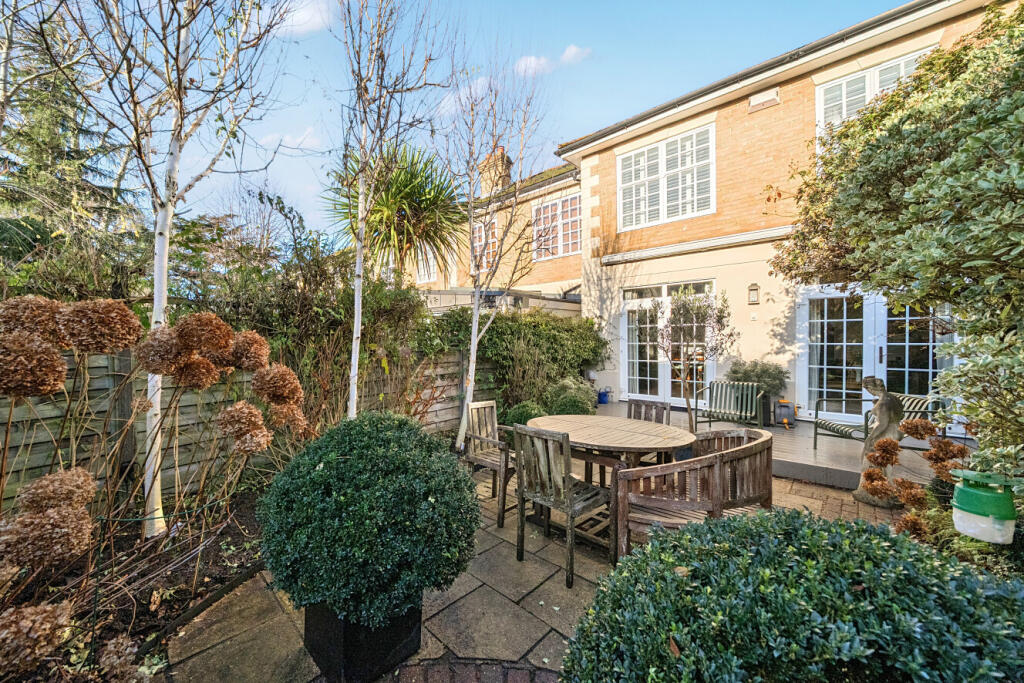 1394856-20-695e4a...