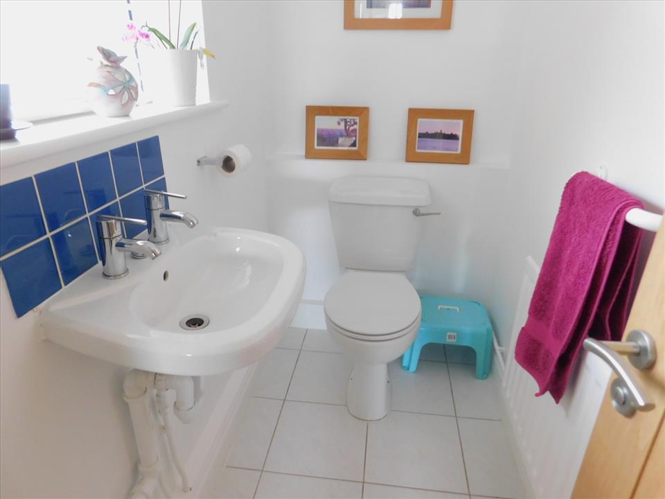 CLOAKROOM/WC