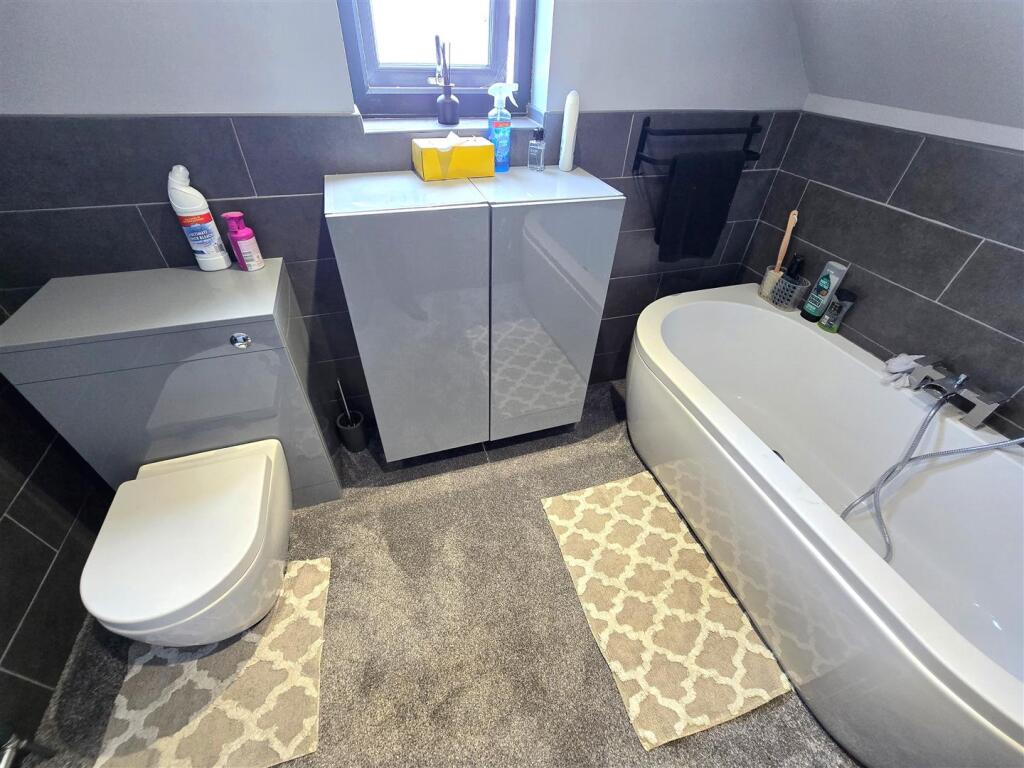 Annexe Bathroom