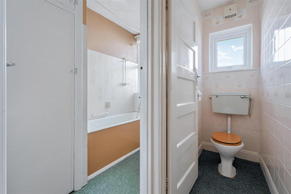 AMIS AVENUE,  (14 FROM 24)-3.jpg