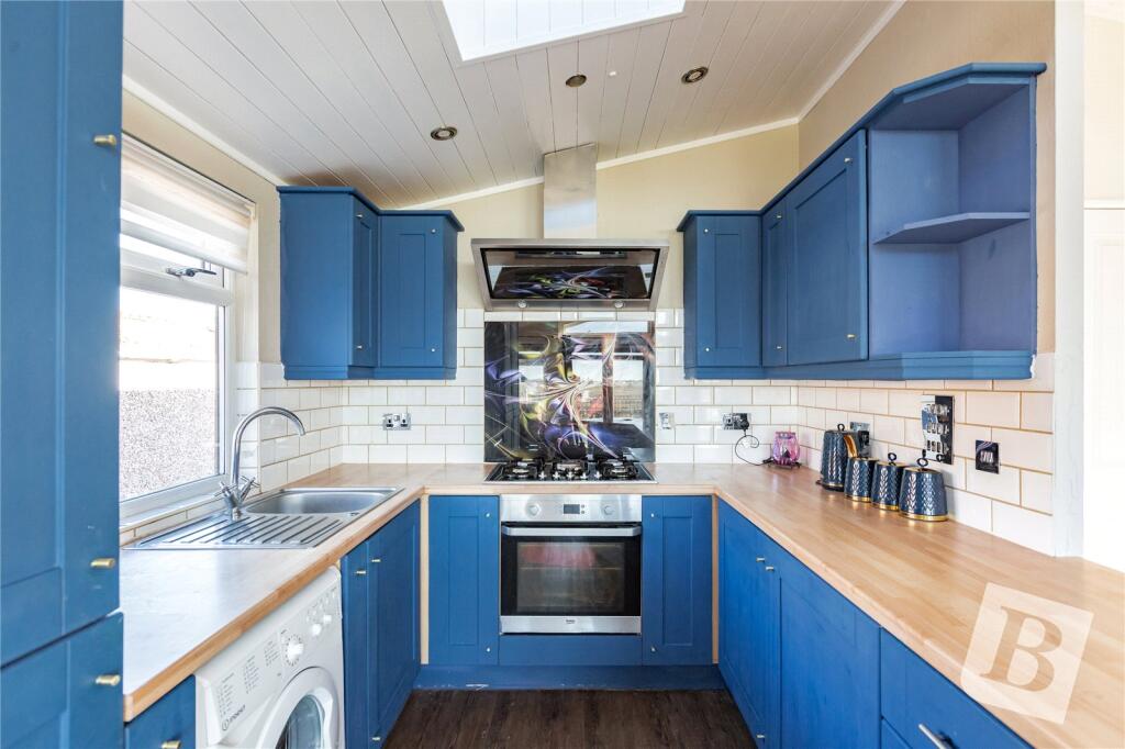 Lounge/Kitchen