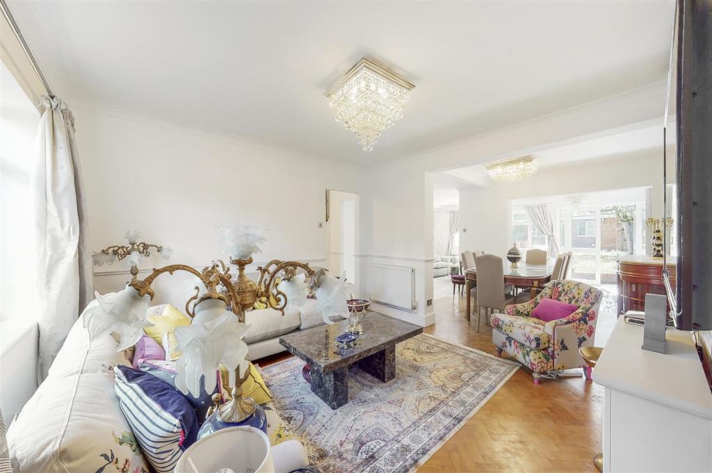 63 Amery Road - JyhCBhGDbEacpVZ99dG5.jpg