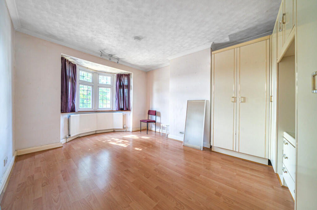 bedroom1