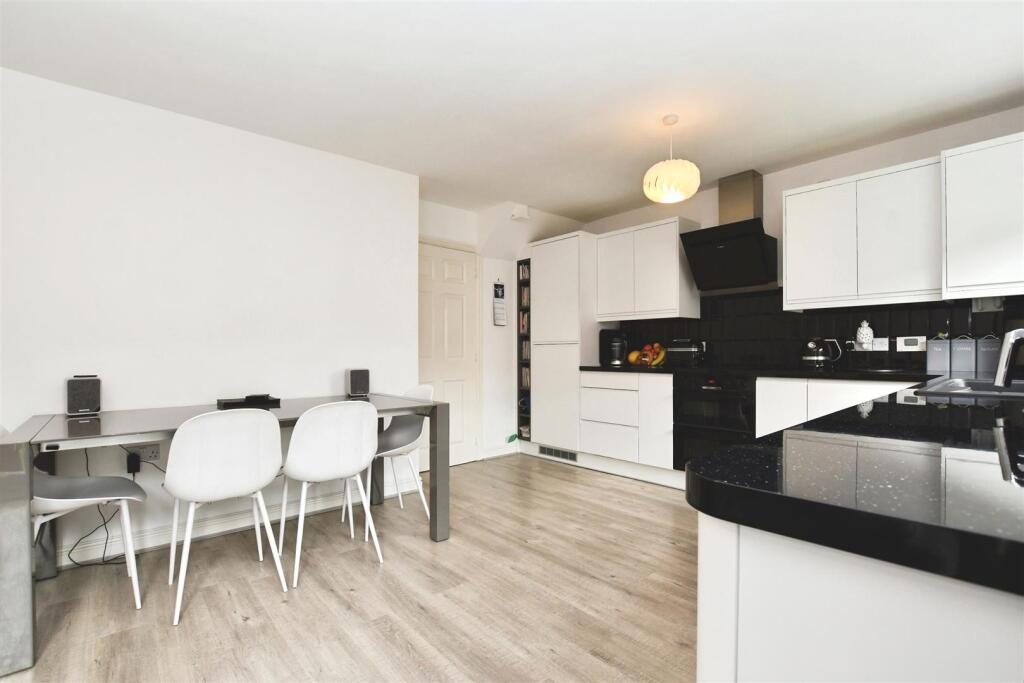 Kitchen/Diner/Family Room