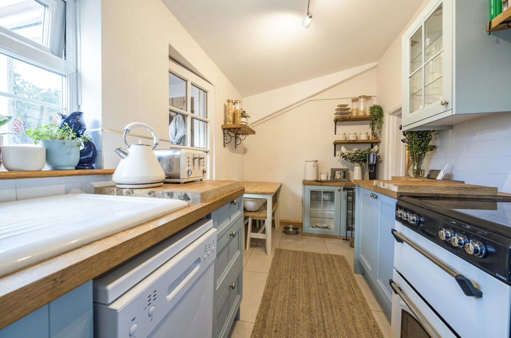 1357794-12-68d16d...