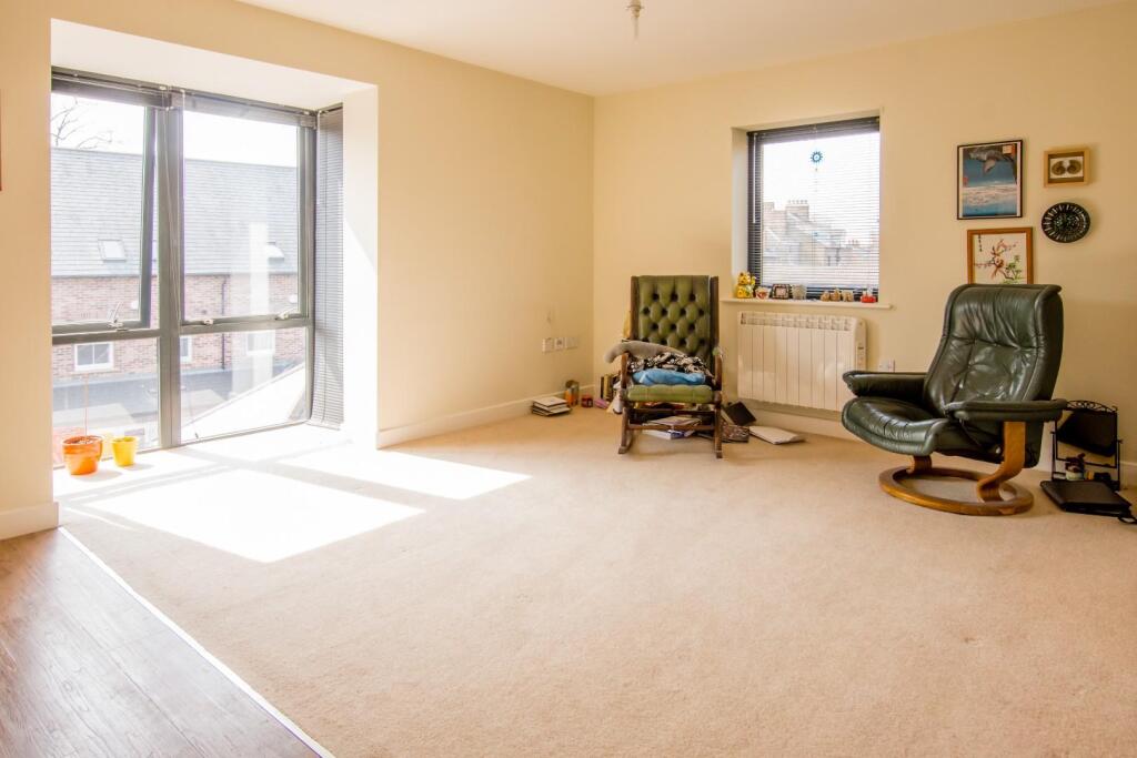 7 Grove Place 2.jpg