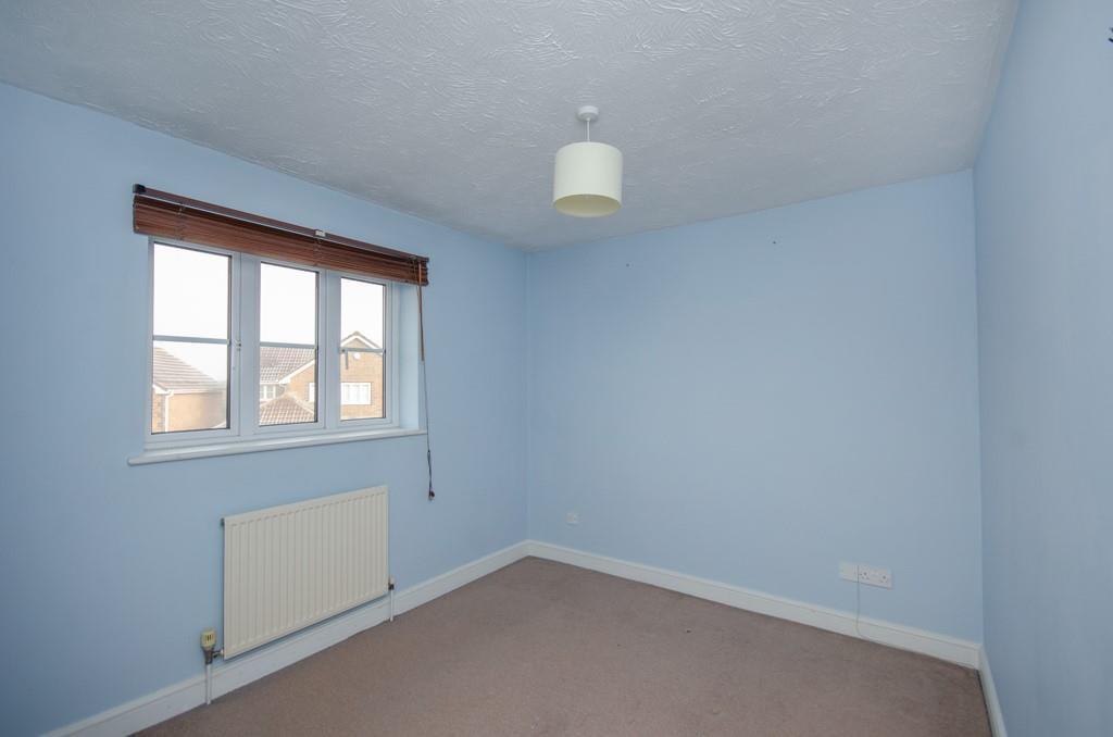 Bedroom 1.jpg