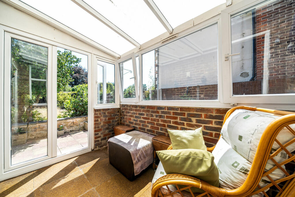 1317358-10-686294...