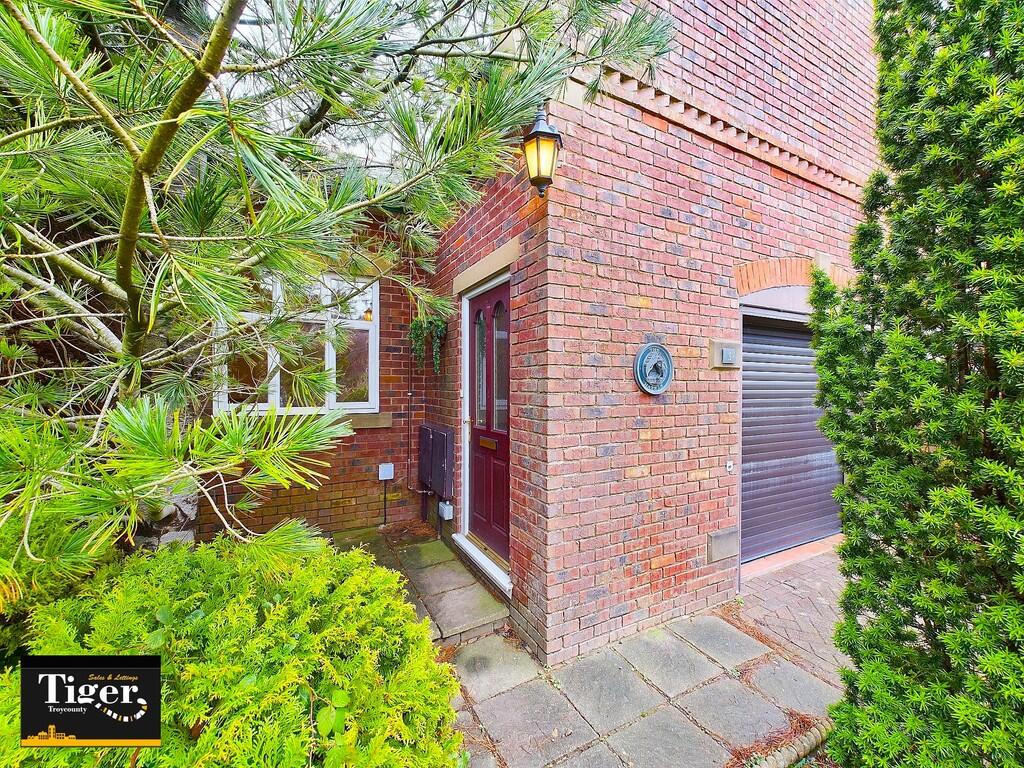 CAM03440G0-PR0242...