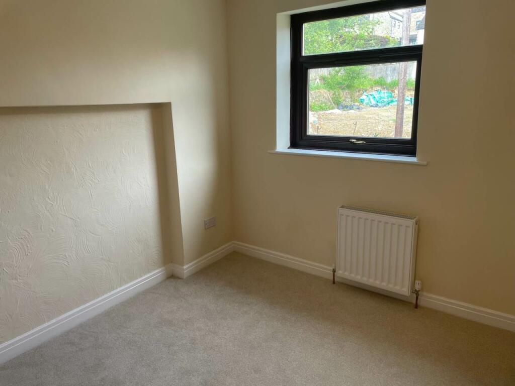 2 Watson Close, Oxen