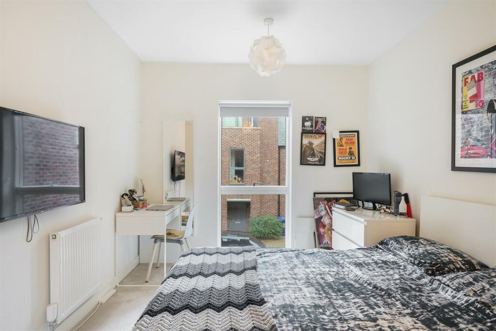 7 Irwin Close - DYUxO7D2V39UnWON26Pq.jpg