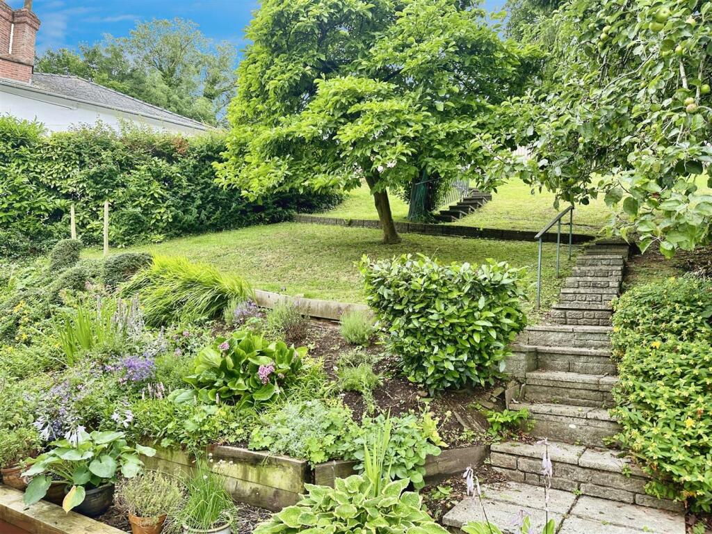 GARDENS