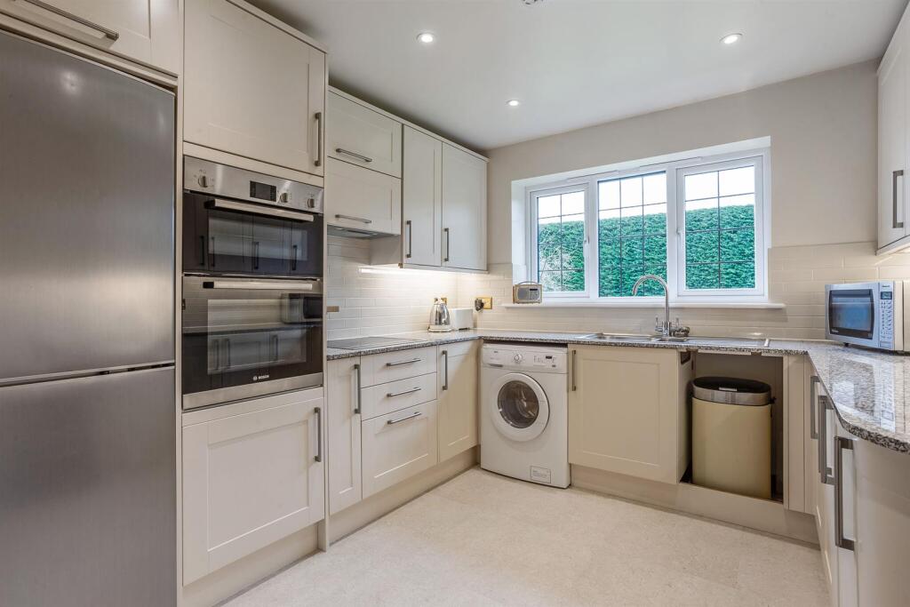 64878_Croft House, St. Marys Lane  (14)_low.jpg