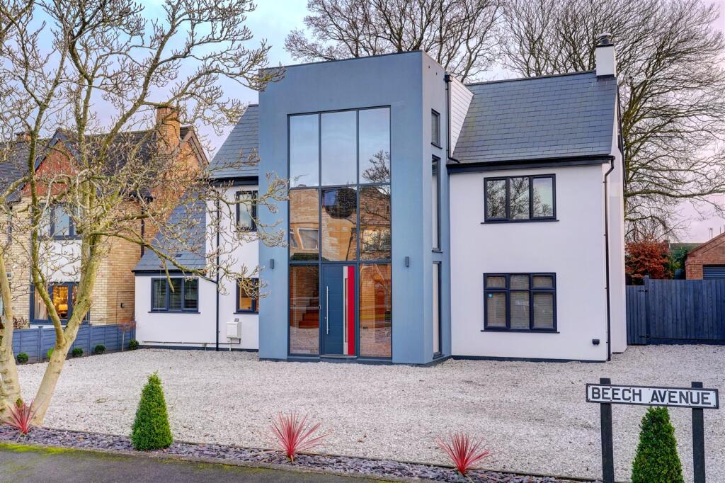 34 Beech Ave (5).jpg