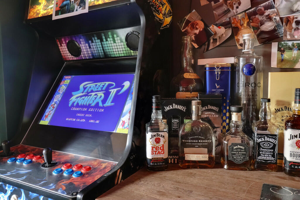 Pub / Games Room