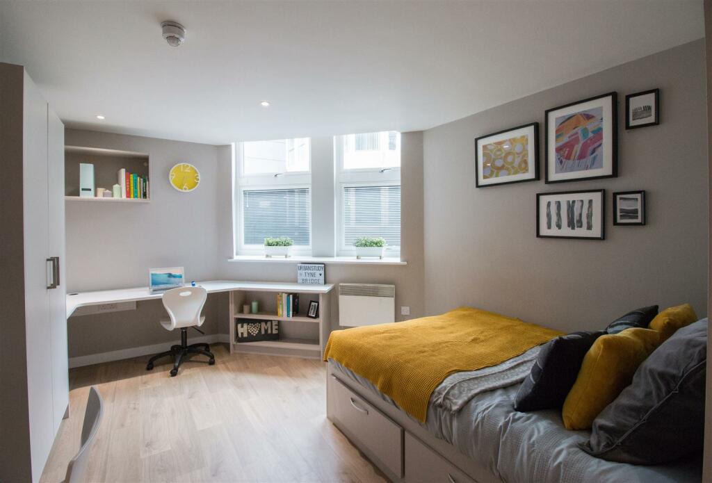 tyne bridge premium studio wider view.jpg