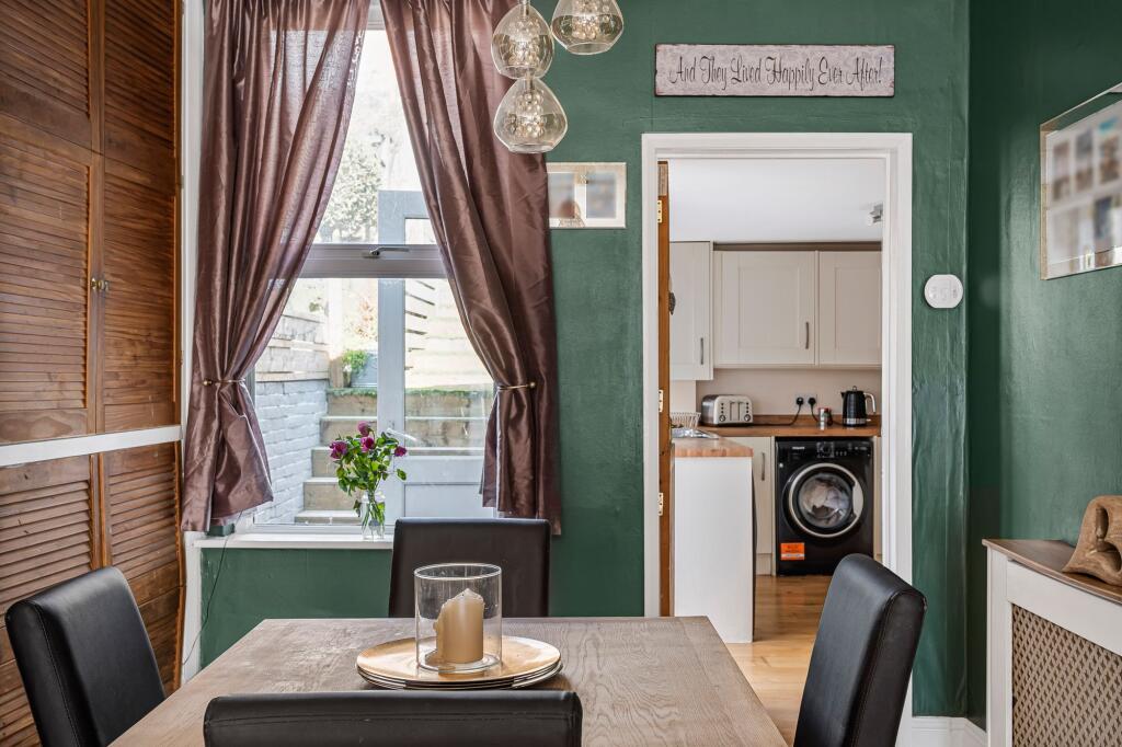 Dining room into Kitchen