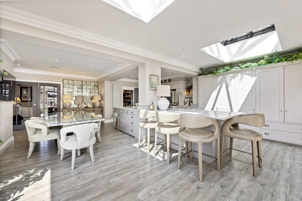 Hill Drive, 53-01...