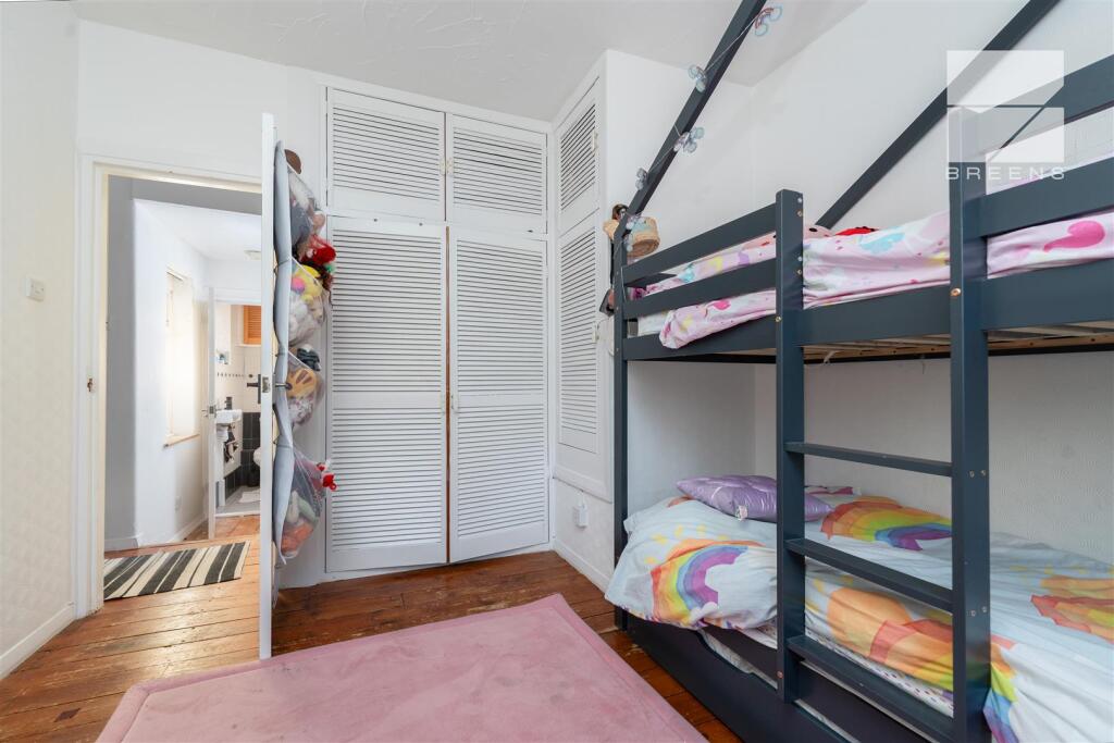 151 Cavendish Road_0026.jpg