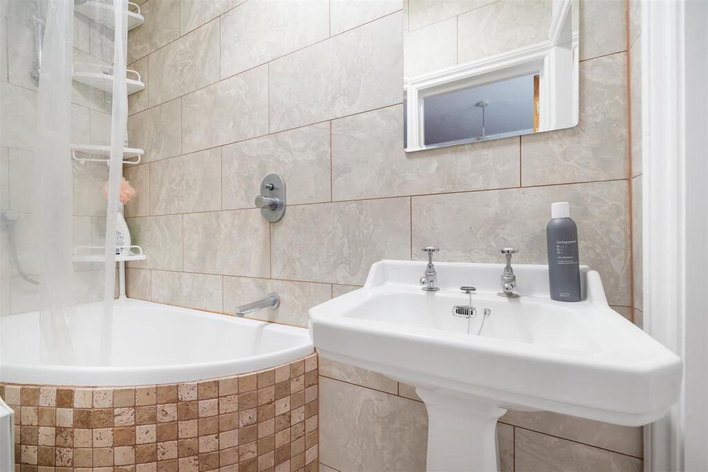 Modern fitted bathroom and W.C
