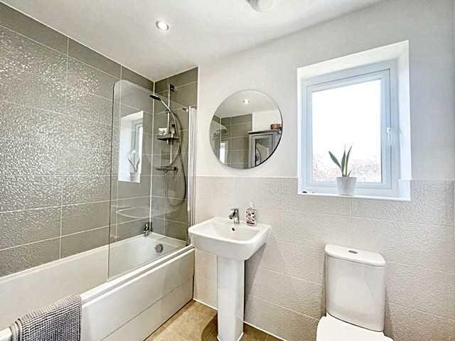 Family bathroom