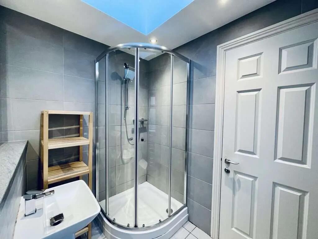 Flat_8_St_James_Row