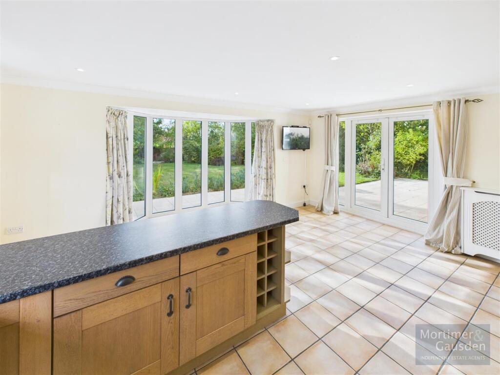 Kitchen/Family Room
