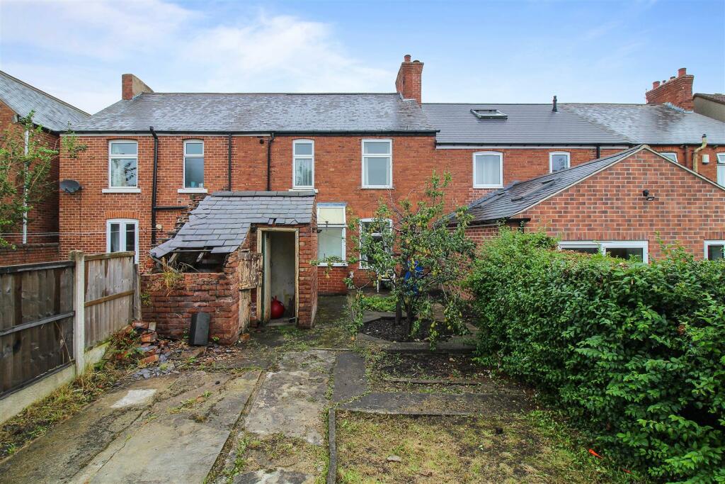Rear Garden 5.jpg