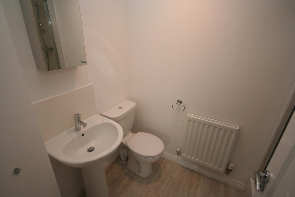 Shower Room En-suite