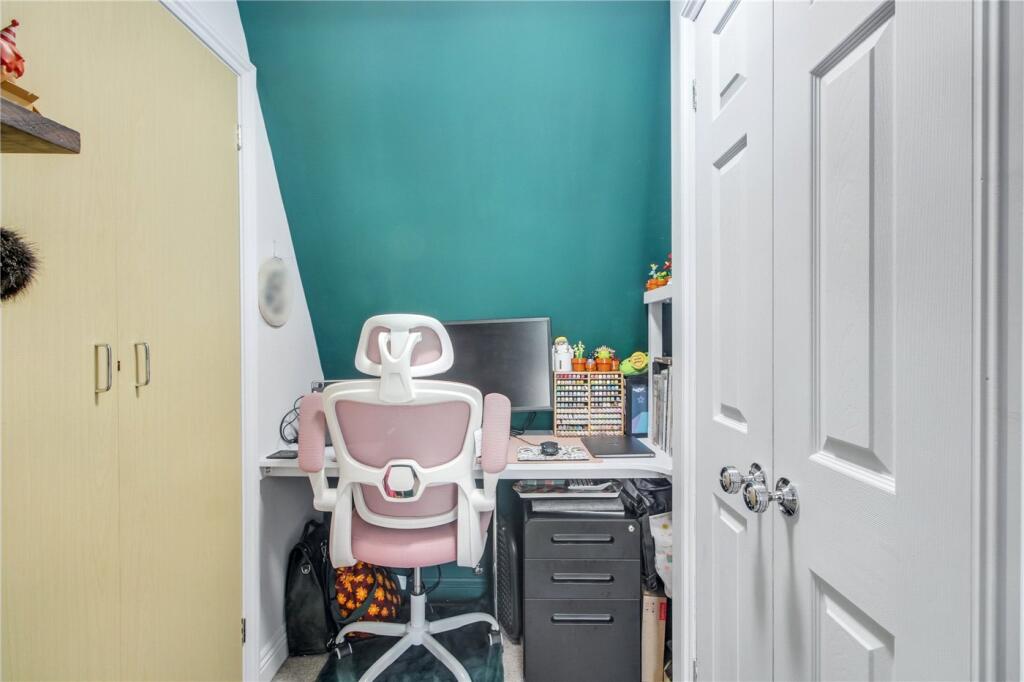 Dressing Room/Office