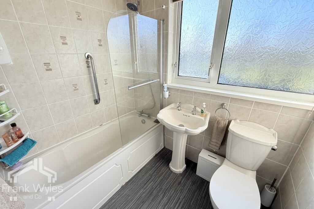 Photo 24-03-2025, 16 10 26