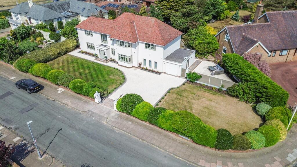 Greenbank Drive, Southport