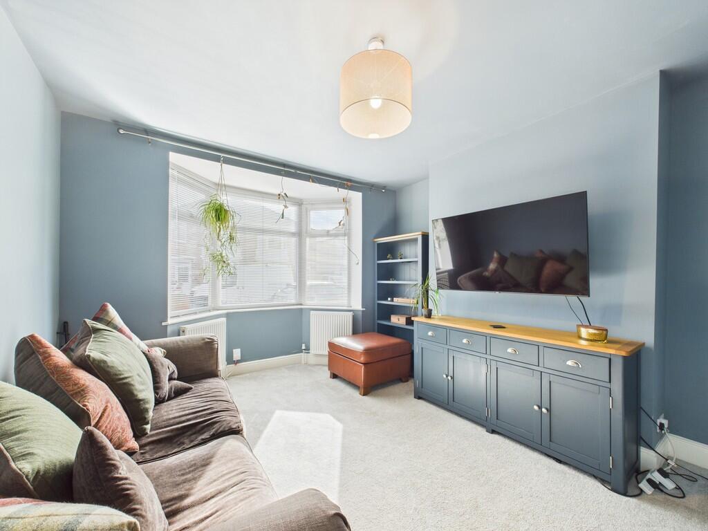 CAM01835G0-PR0186...