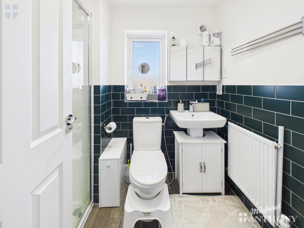 CAM03218G0-PR0783-STILL013