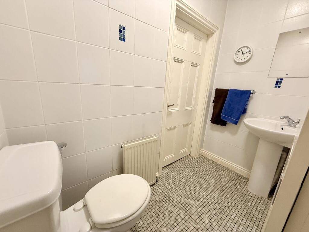 Ground floor wc