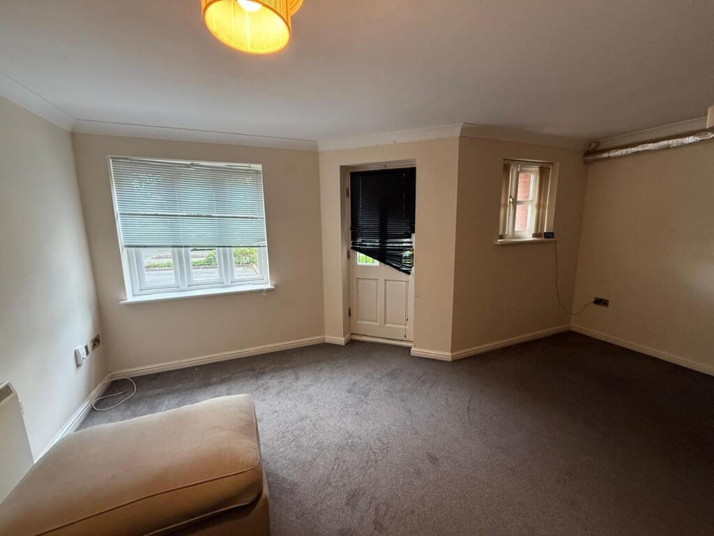 WhatsApp Image 2025-06-06 at 12.26.20_6f700af4.jpg