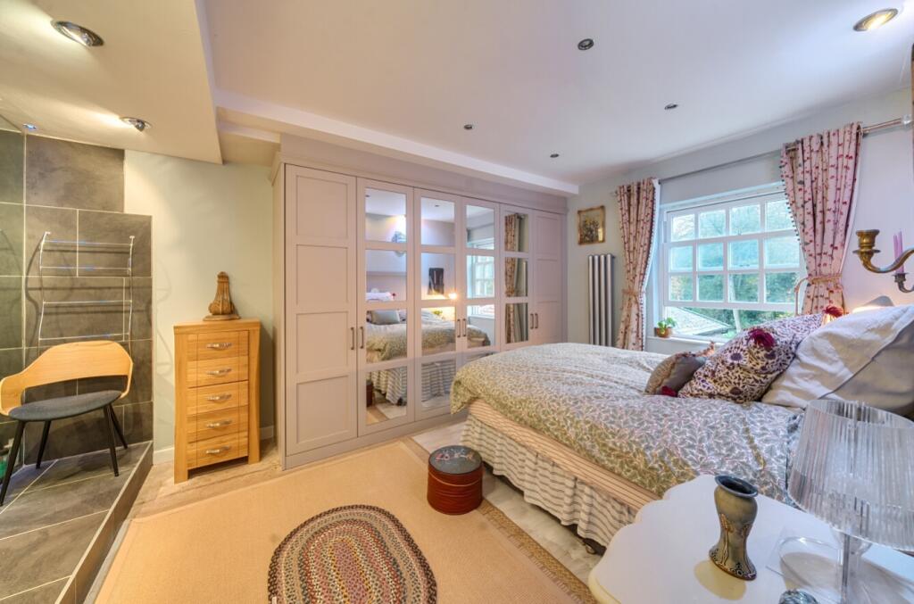 EweMove Harrogate Bedroom 1