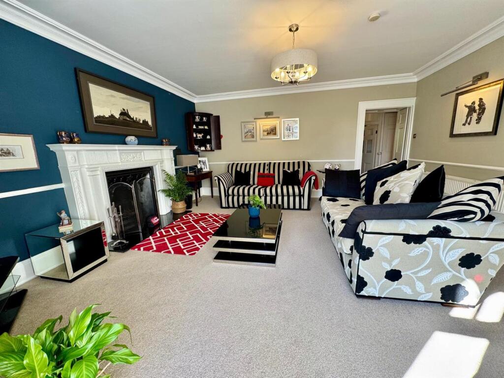 PHOTO-2025-04-13-20-45-42 (11).jpg