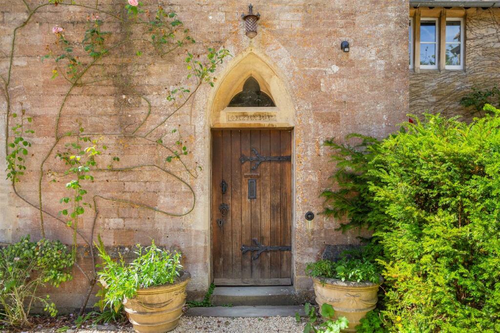 74484_Old-Glebe-House-Bussage  (4).jpg